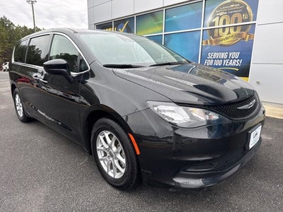 2023 Chrysler Voyager LX