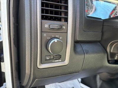 2022 RAM 1500 Classic Tradesman Crew Cab 4x2 5'7" Box