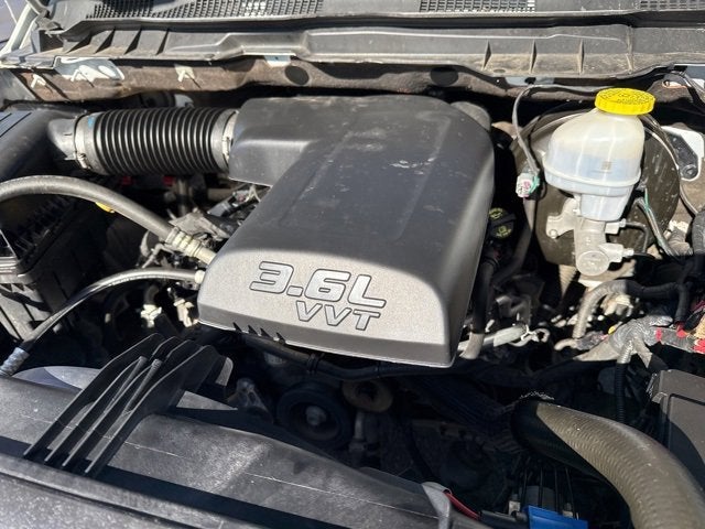 2022 RAM 1500 Classic Tradesman Crew Cab 4x2 5'7" Box