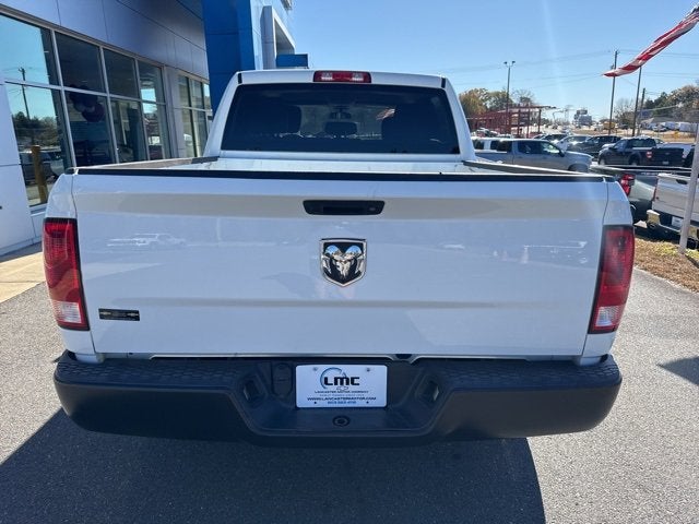 2022 RAM 1500 Classic Tradesman Crew Cab 4x2 5'7" Box