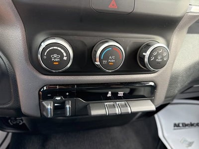 2019 RAM 2500 Big Horn Crew Cab 4x4 6'4" Box