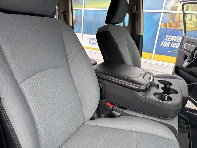 2019 RAM 2500 Big Horn Crew Cab 4x4 6'4" Box