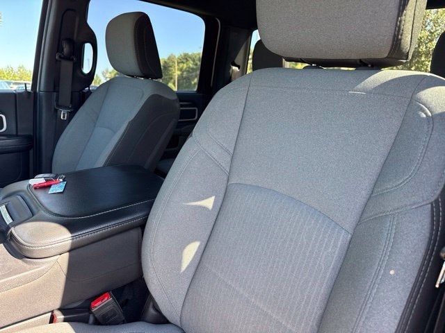 2024 RAM 2500 Big Horn Crew Cab 4x4 8' Box