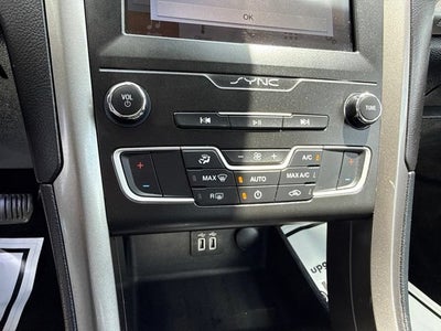 2019 Ford Fusion SE