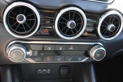 2023 Nissan Sentra SV Xtronic CVT