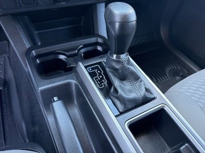 2022 Toyota Tacoma SR5 V6