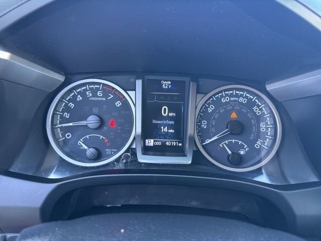 2022 Toyota Tacoma SR5 V6