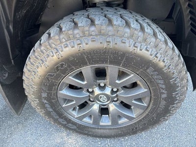 2022 Toyota Tacoma SR5 V6