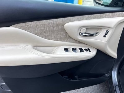 2023 Nissan Murano SL