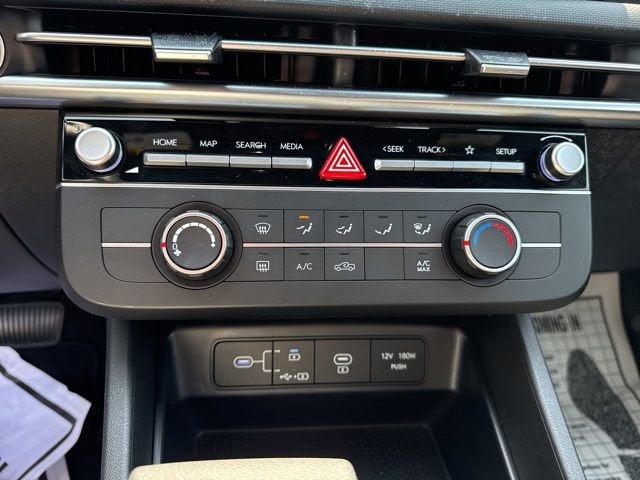 2025 Hyundai Santa Cruz SE