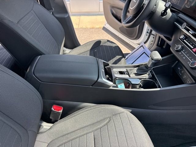 2025 Hyundai Santa Cruz SE