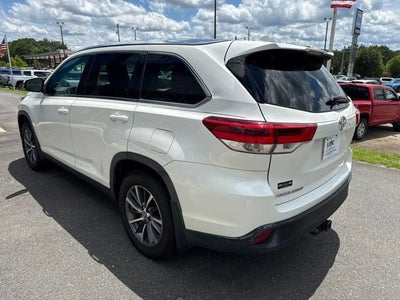 2019 Toyota Highlander SE