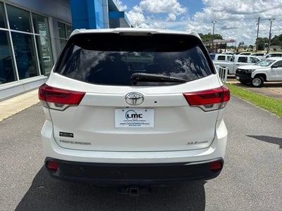 2019 Toyota Highlander SE