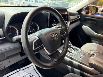 2023 Toyota Highlander L