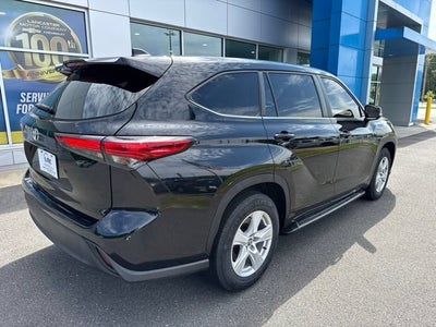 2023 Toyota Highlander L
