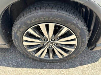 2019 Mitsubishi Outlander ES