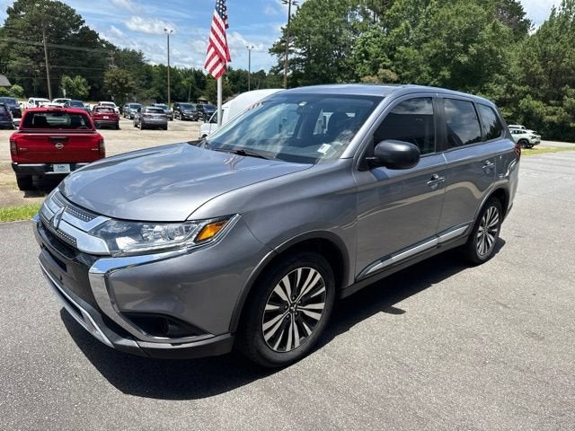 2019 Mitsubishi Outlander ES