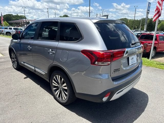 2019 Mitsubishi Outlander ES