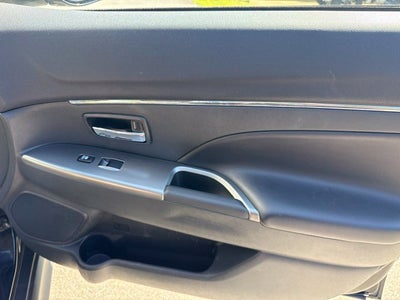 2024 Mitsubishi Outlander Sport S