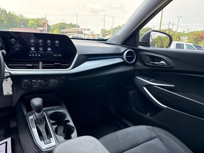 2025 Chevrolet Trax LS