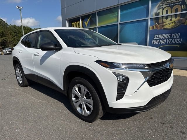 2025 Chevrolet Trax LS