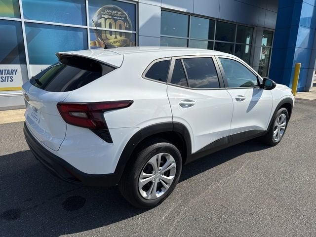 2025 Chevrolet Trax LS