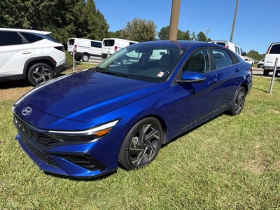 2025 Hyundai Elantra Limited