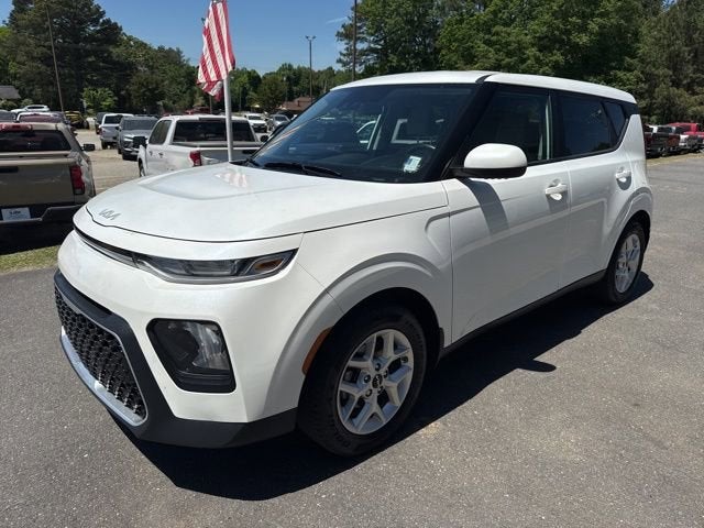 2022 Kia Soul LX
