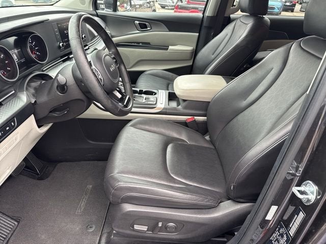2023 Kia Carnival MPV LX Seat Package