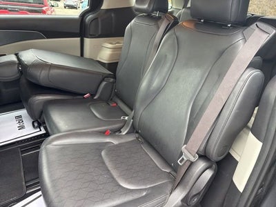 2023 Kia Carnival MPV LX Seat Package