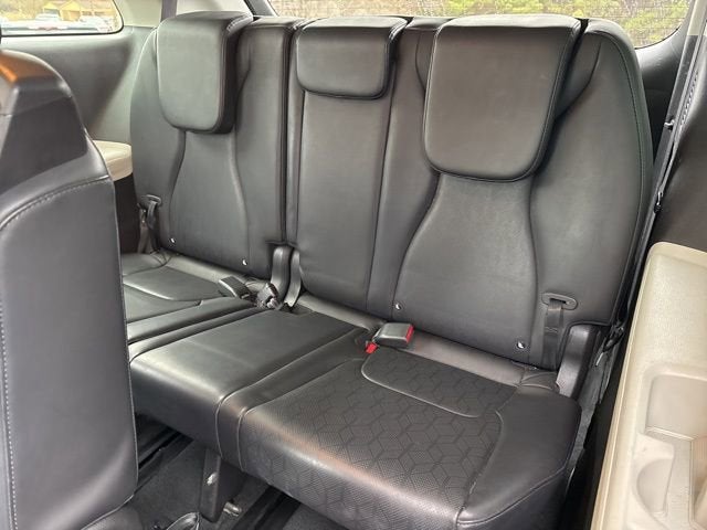 2023 Kia Carnival MPV LX Seat Package