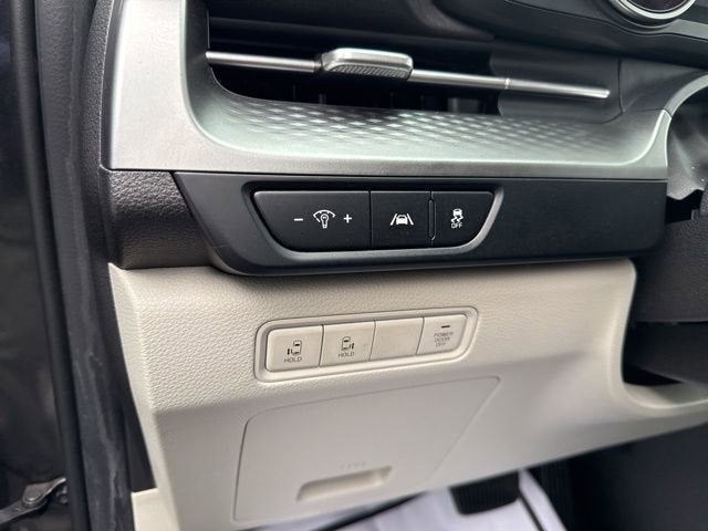 2023 Kia Carnival MPV LX Seat Package