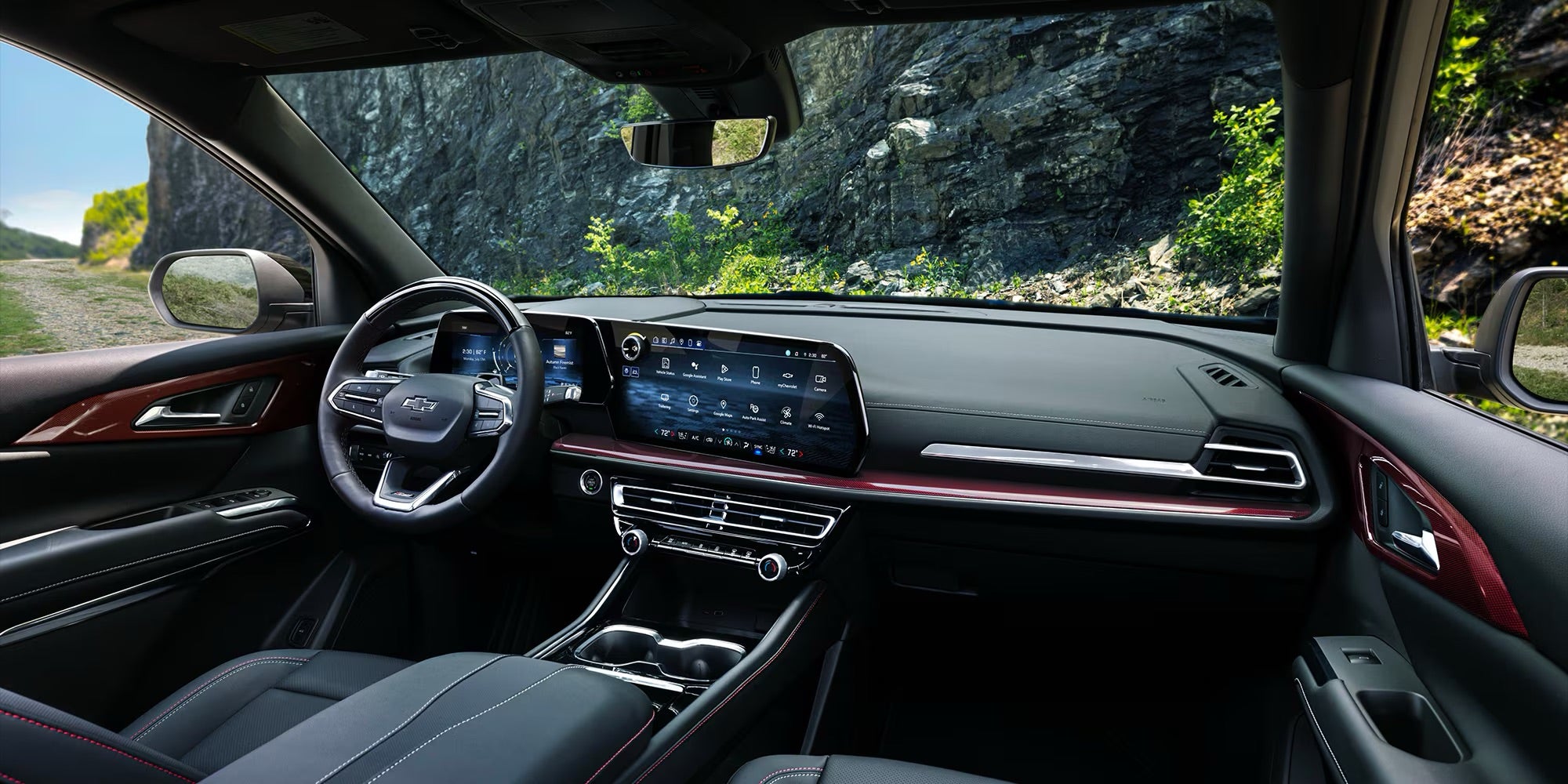 2026 Chevrolet Traverse interior